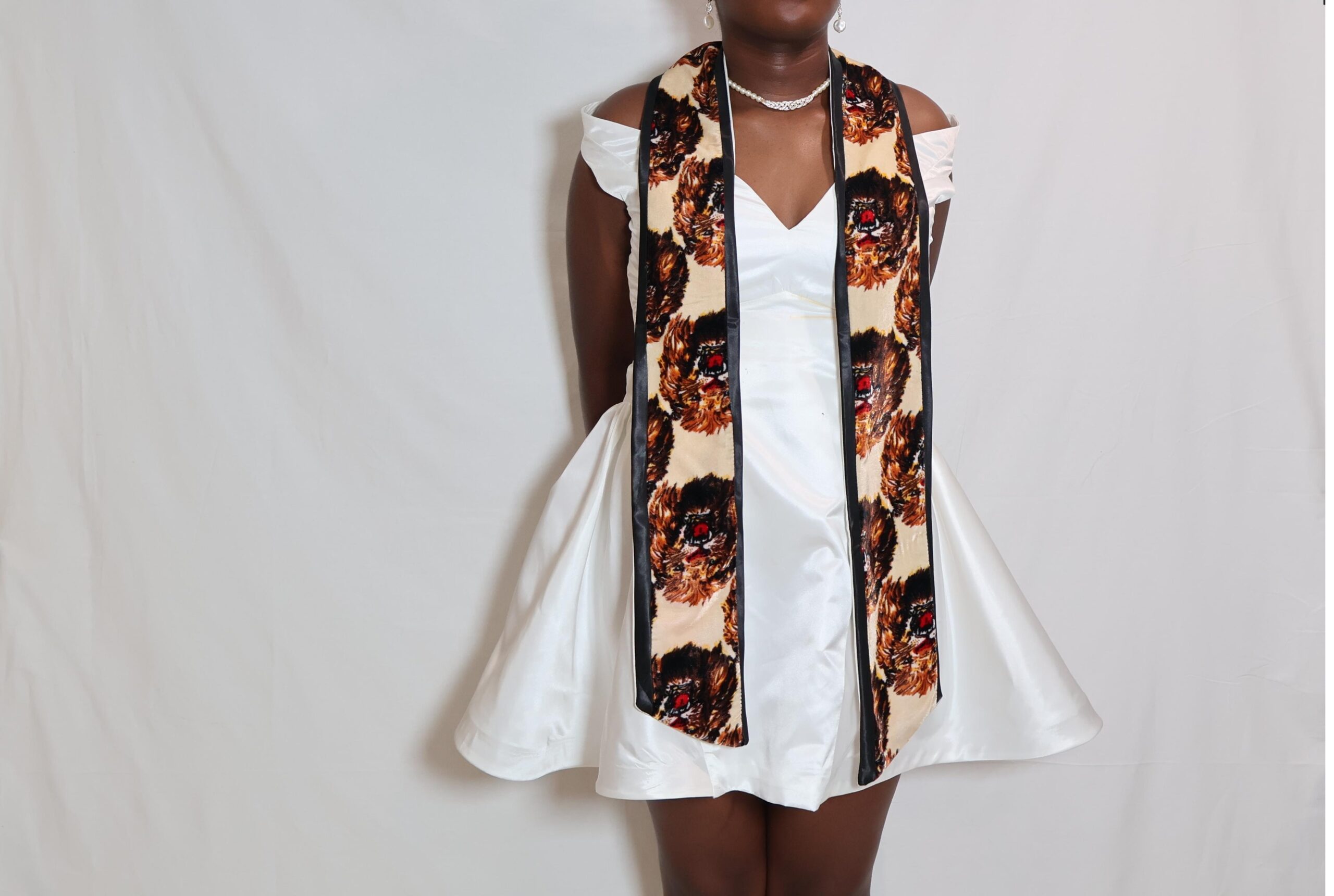 Odogwu White & Black